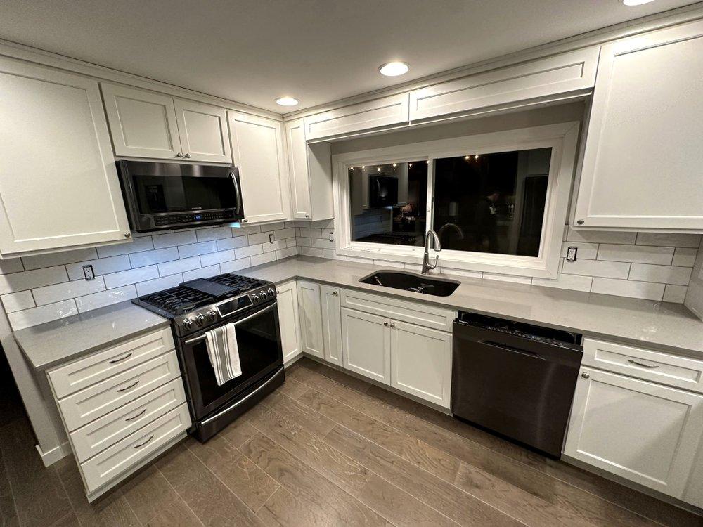 Kitchen countertop installation